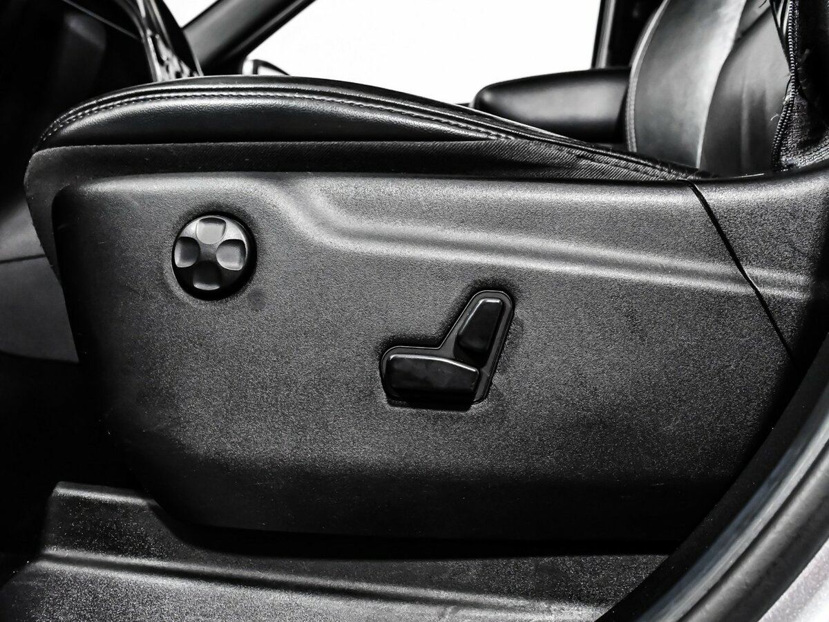 Jeep Grand Cherokee с пробегом — 2013 год. Фото: #15