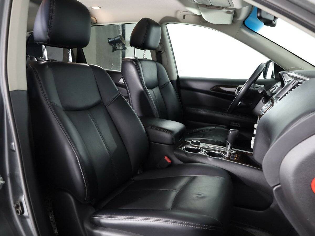 Nissan Pathfinder с пробегом — 2014 год. Фото: #10
