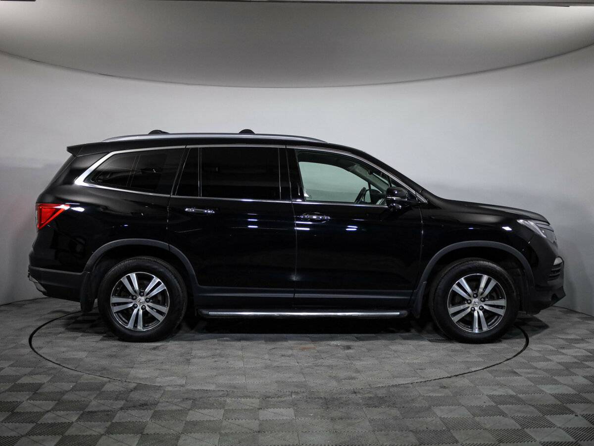 Honda Pilot с пробегом — 2016 год. Фото: #3