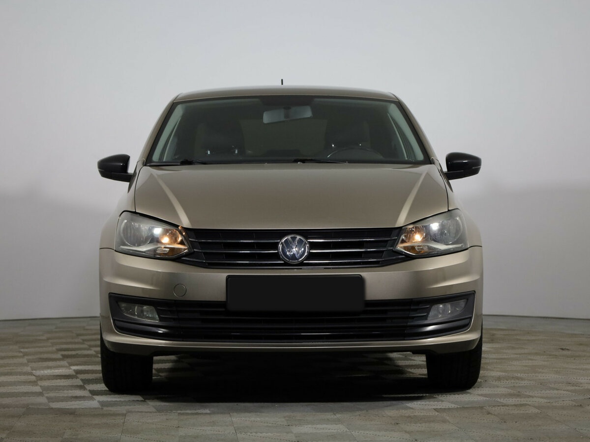 Volkswagen Polo с пробегом — 2017 год. Фото: #6