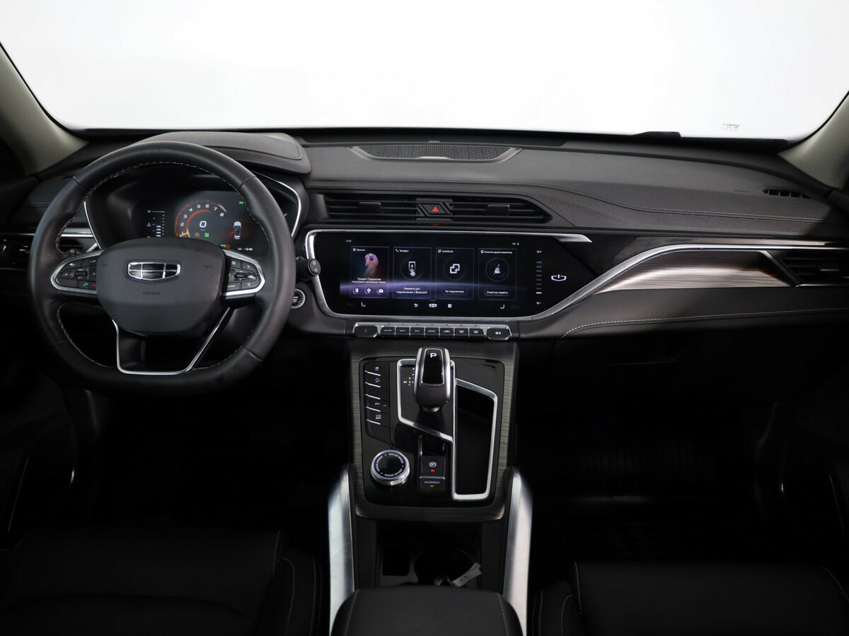 Geely Atlas Pro с пробегом — 2022 год. Фото: #9