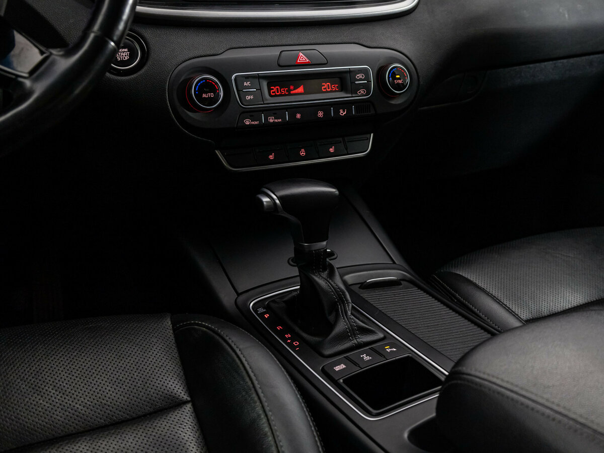 Kia Sorento с пробегом — 2019 год. Фото: #10