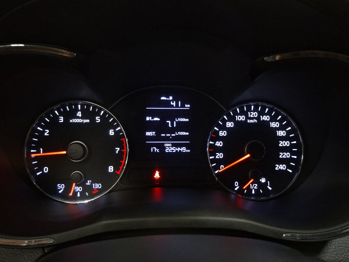 Kia Cerato с пробегом — 2019 год. Фото: #11