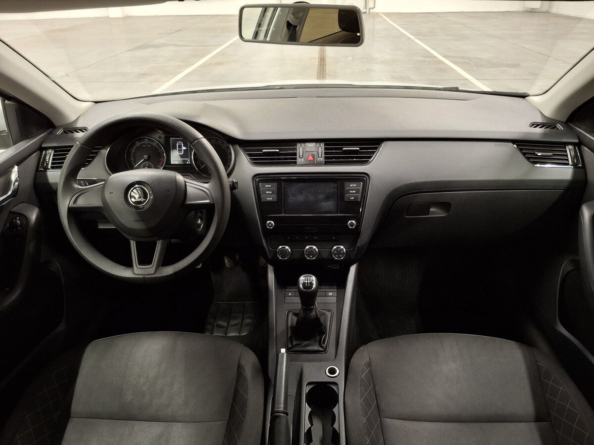 Skoda Octavia с пробегом — 2018 год. Фото: #13
