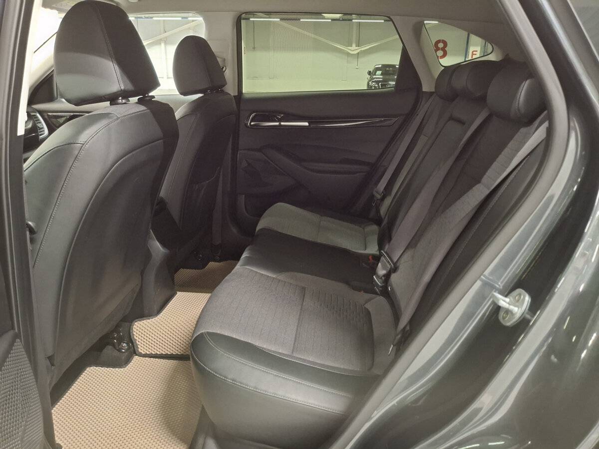 Kia Seltos с пробегом — 2020 год. Фото: #11