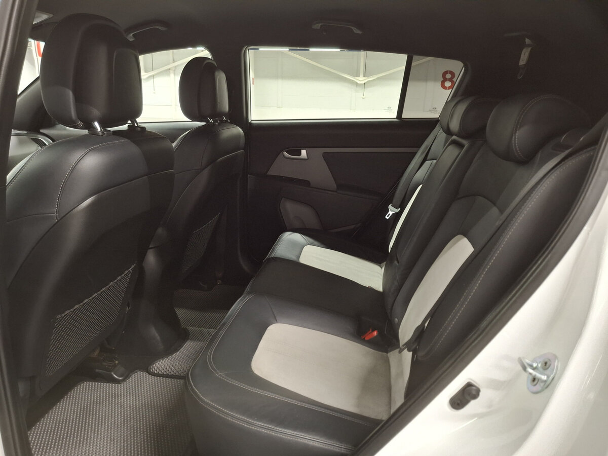 Kia Sportage с пробегом — 2014 год. Фото: #11