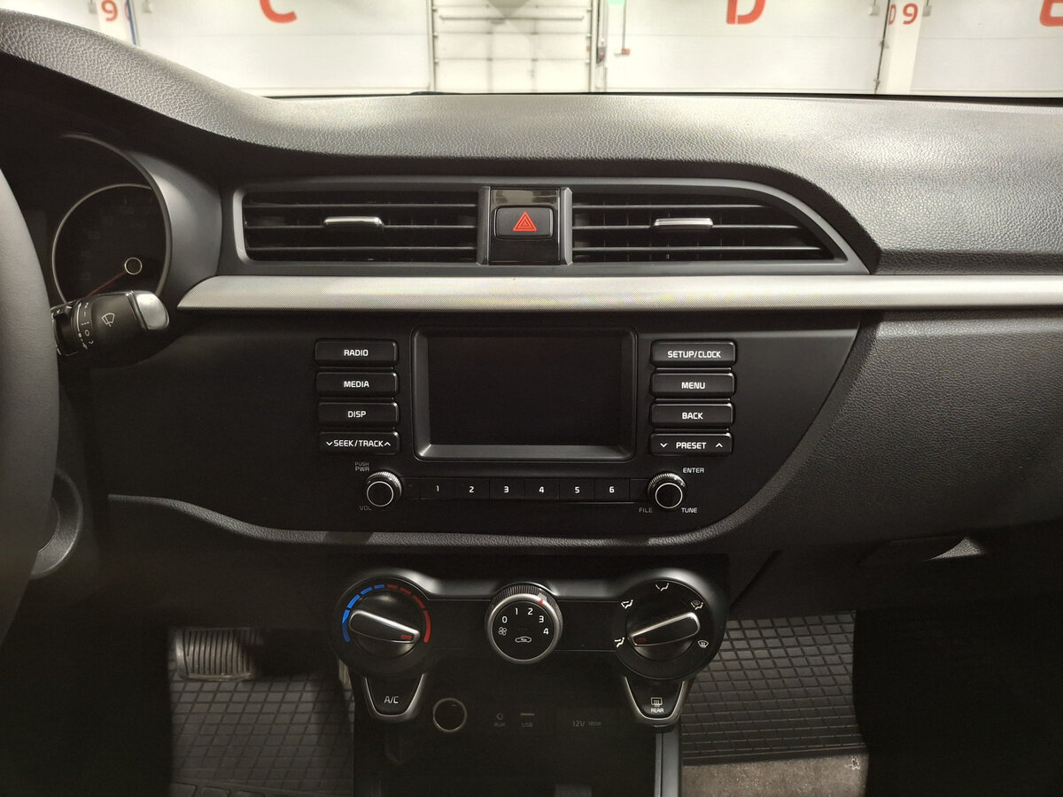 Kia Rio с пробегом — 2019 год. Фото: #14