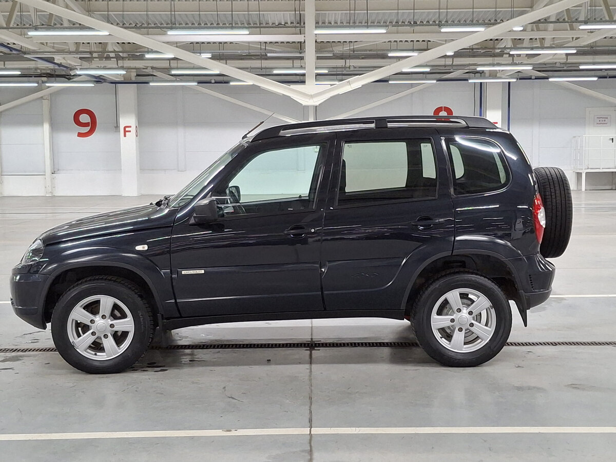 Chevrolet Niva с пробегом — 2017 год. Фото: #7