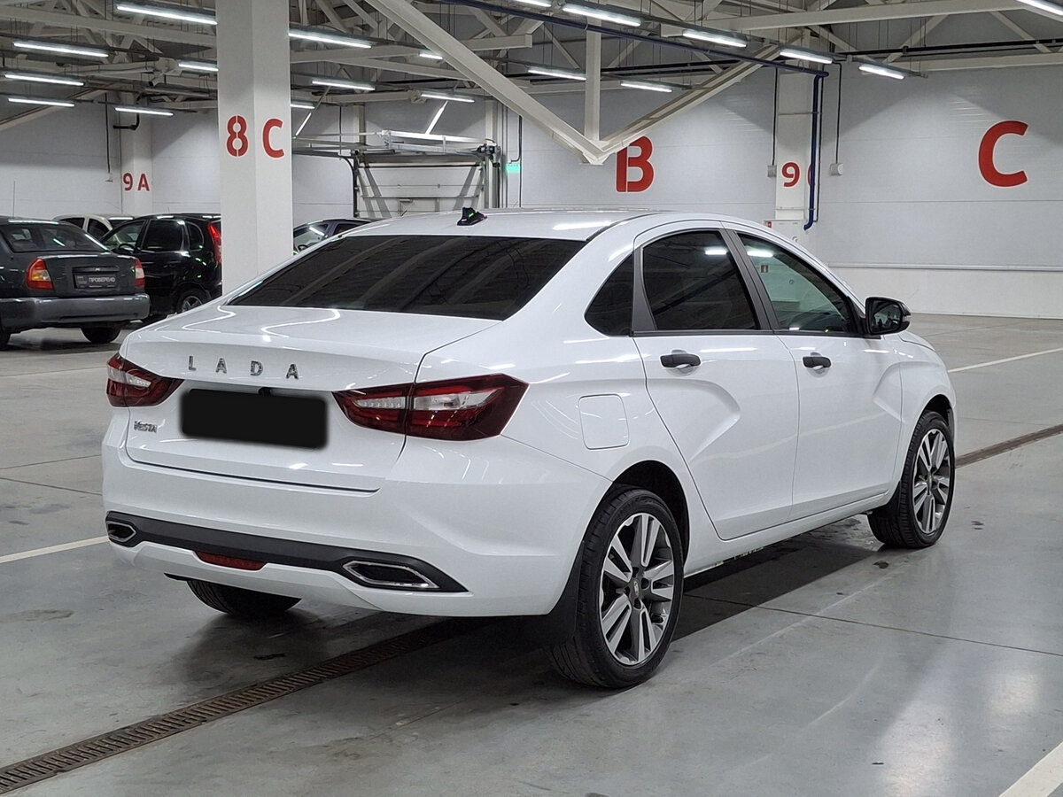 Lada (ВАЗ) Vesta с пробегом — 2023 год. Фото: #4