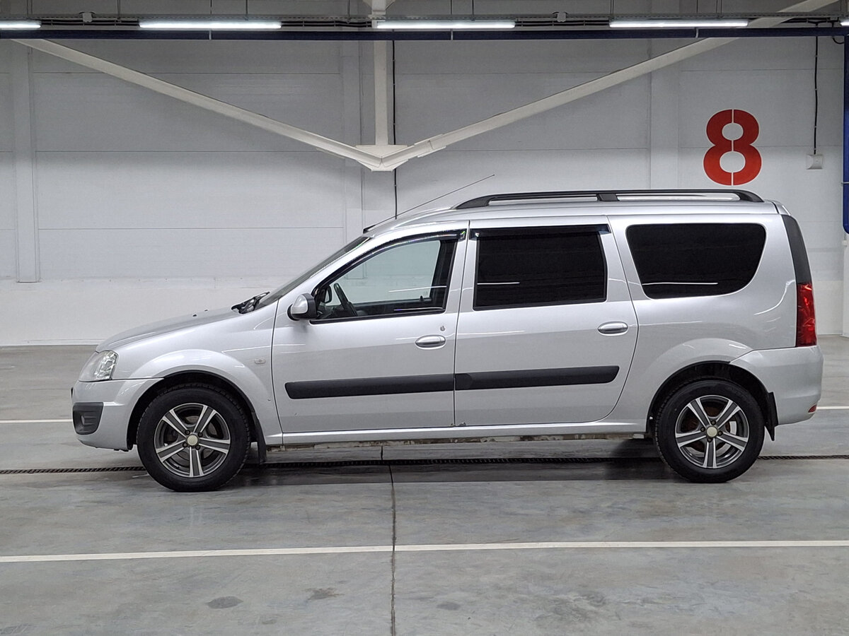 Lada (ВАЗ) Largus с пробегом — 2013 год. Фото: #7