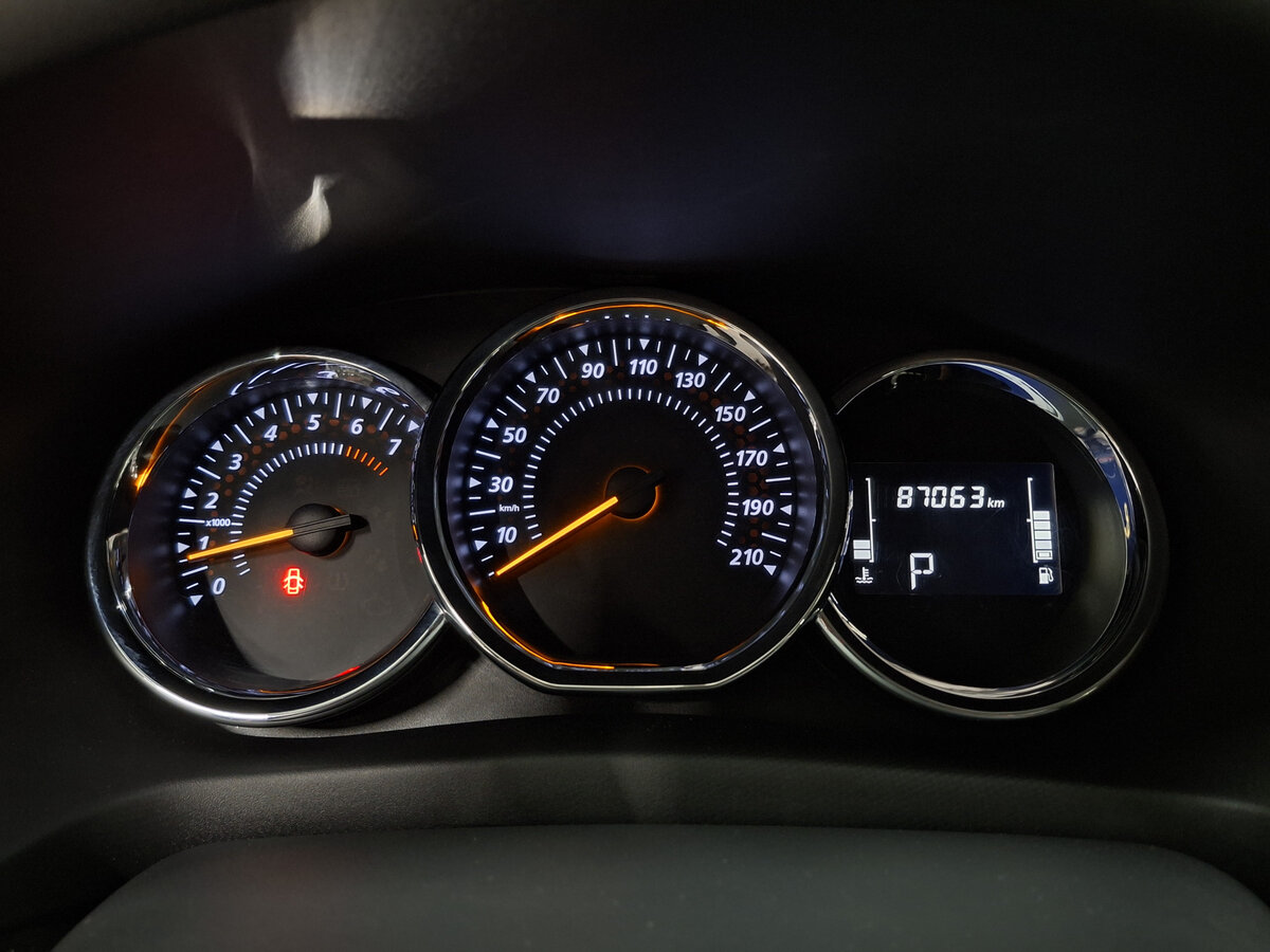 Renault Sandero с пробегом — 2021 год. Фото: #12