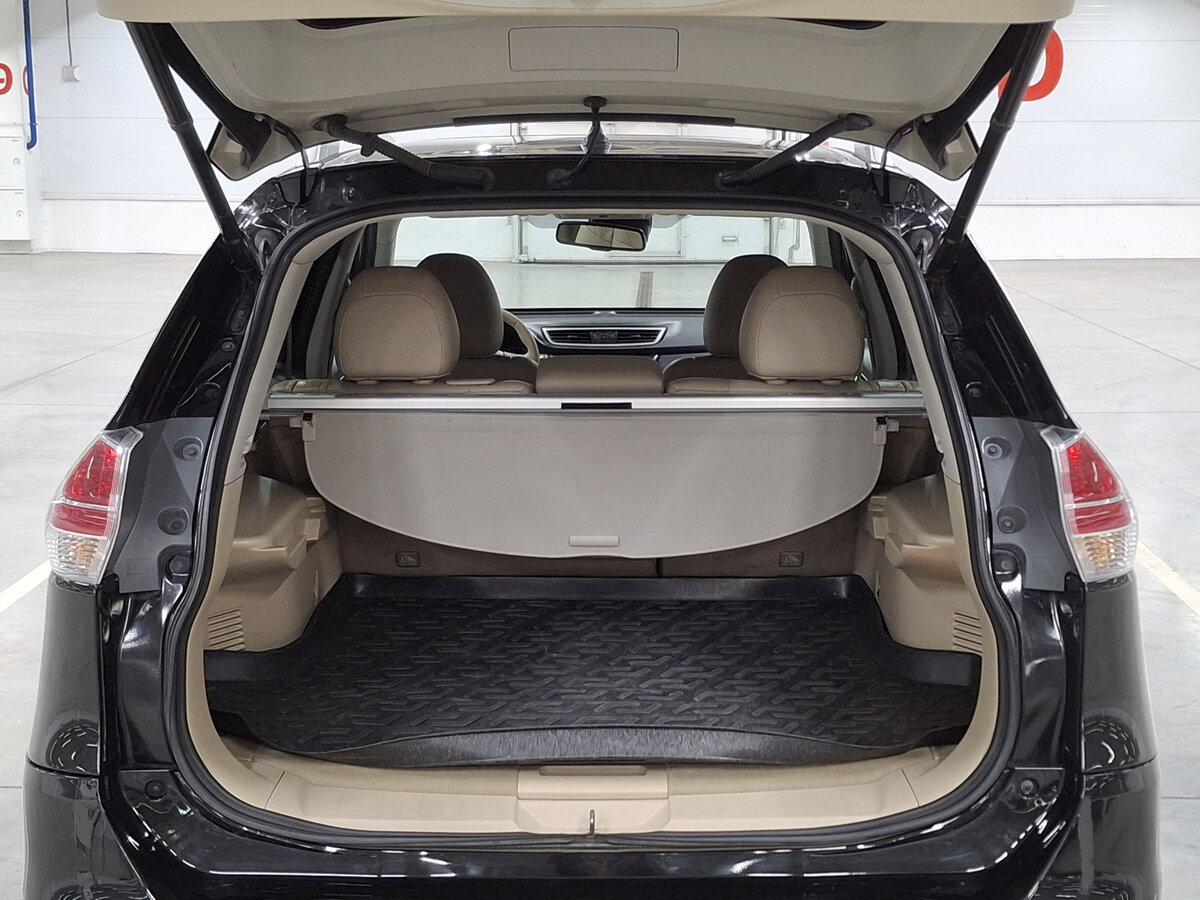 Nissan X-Trail с пробегом — 2015 год. Фото: #9