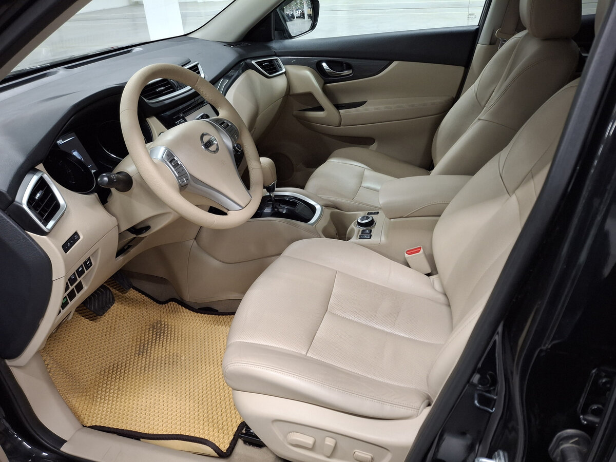 Nissan X-Trail с пробегом — 2015 год. Фото: #14