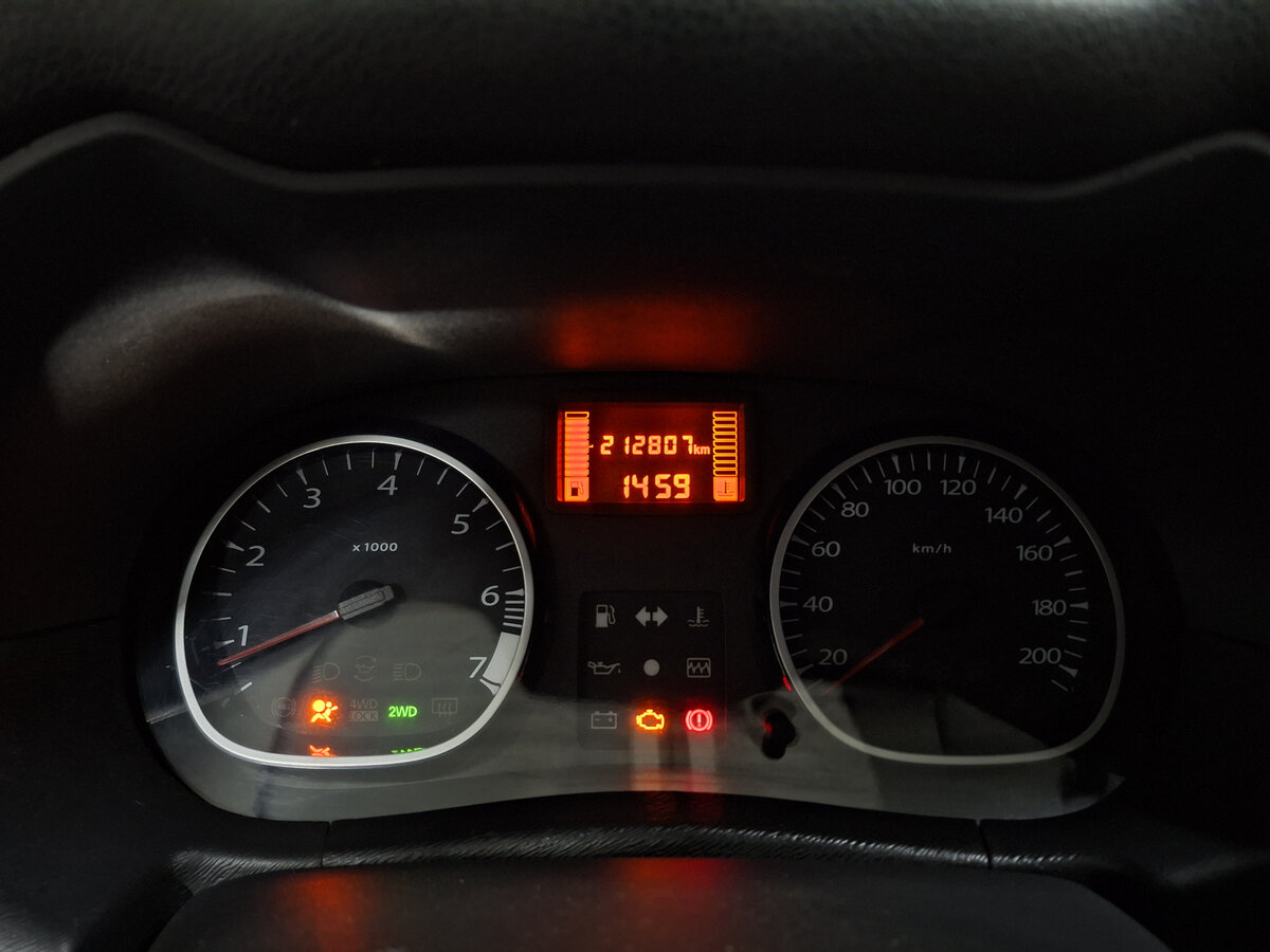 Renault Duster с пробегом — 2012 год. Фото: #12