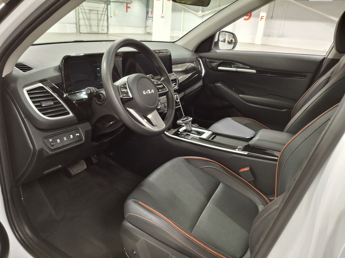 Kia Seltos с пробегом — 2024 год. Фото: #15