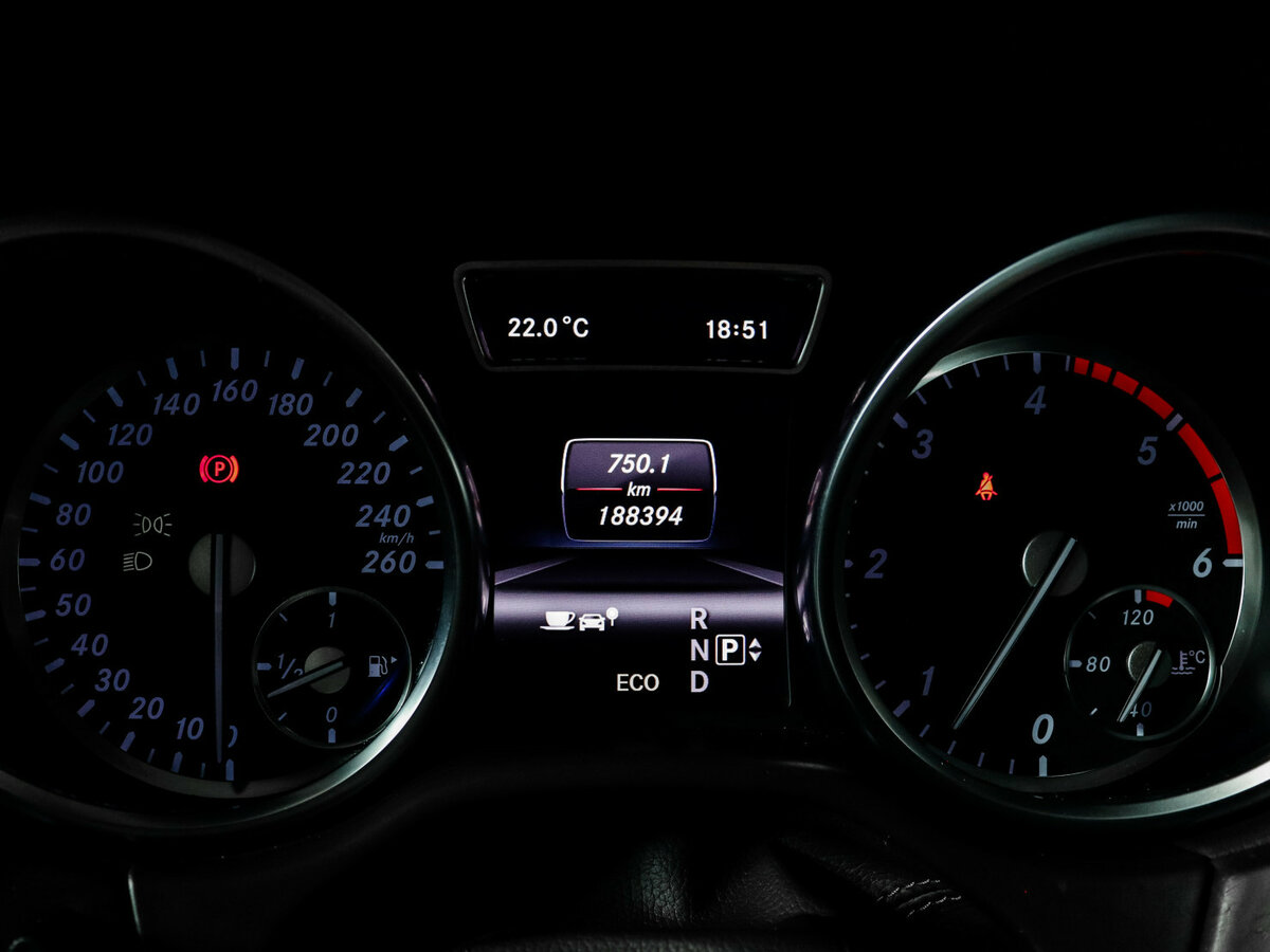 Mercedes-Benz M-Класс с пробегом — 2012 год. Фото: #8