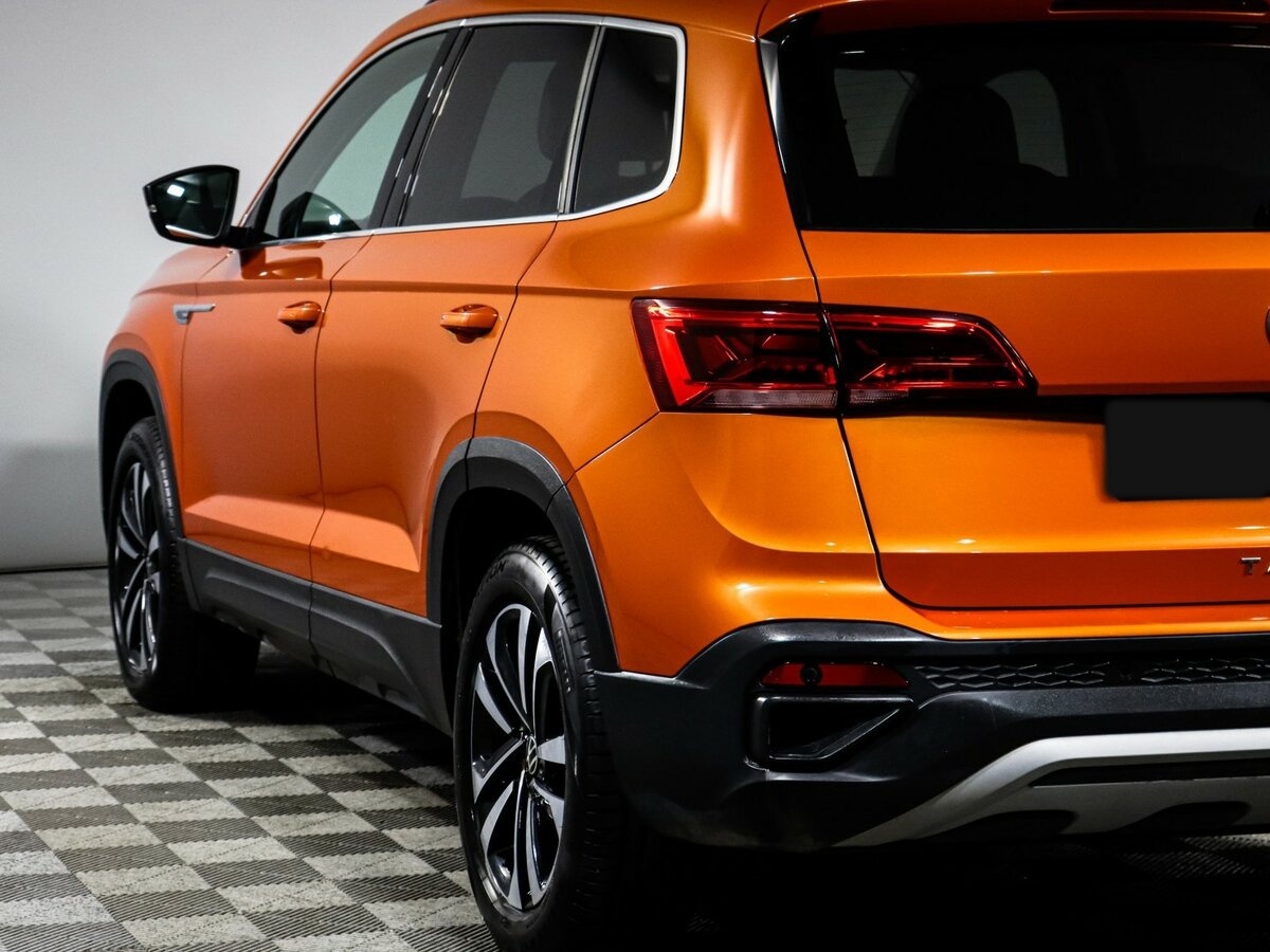 Volkswagen Taos с пробегом — 2021 год. Фото: #16