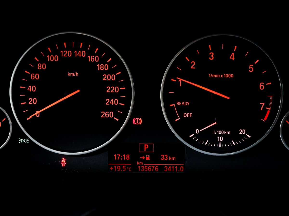 BMW 3 серии с пробегом — 2018 год. Фото: #8