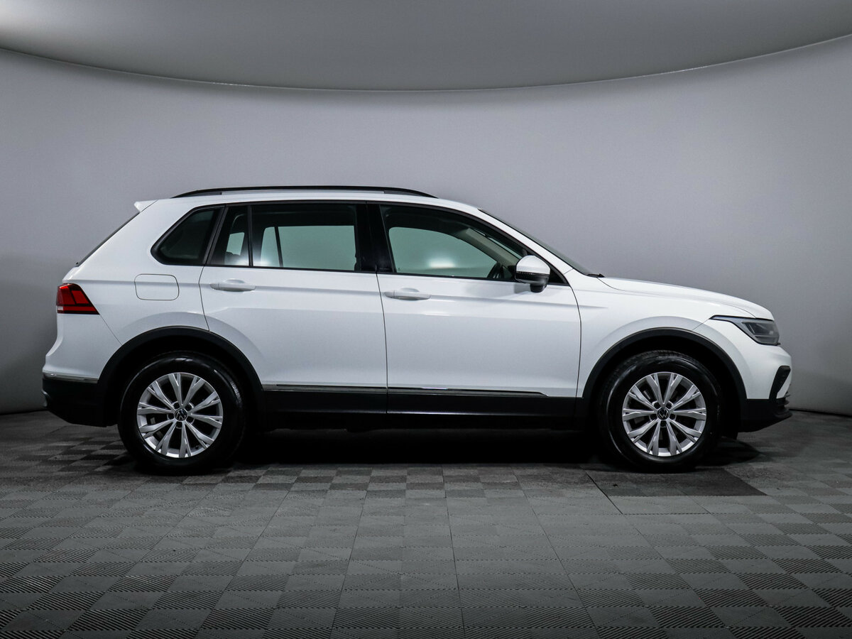 Volkswagen Tiguan с пробегом — 2020 год. Фото: #3