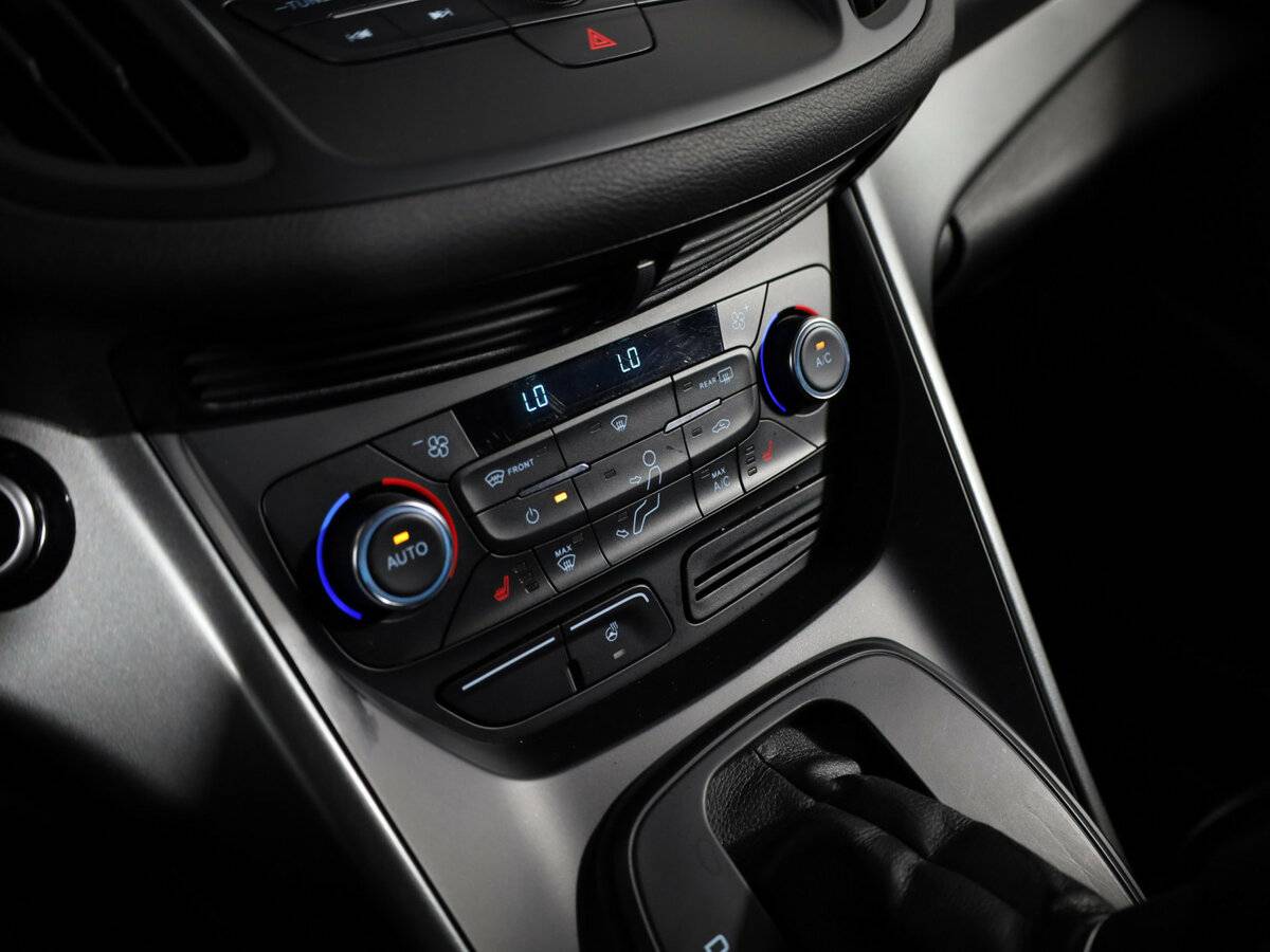 Ford Kuga с пробегом — 2018 год. Фото: #20