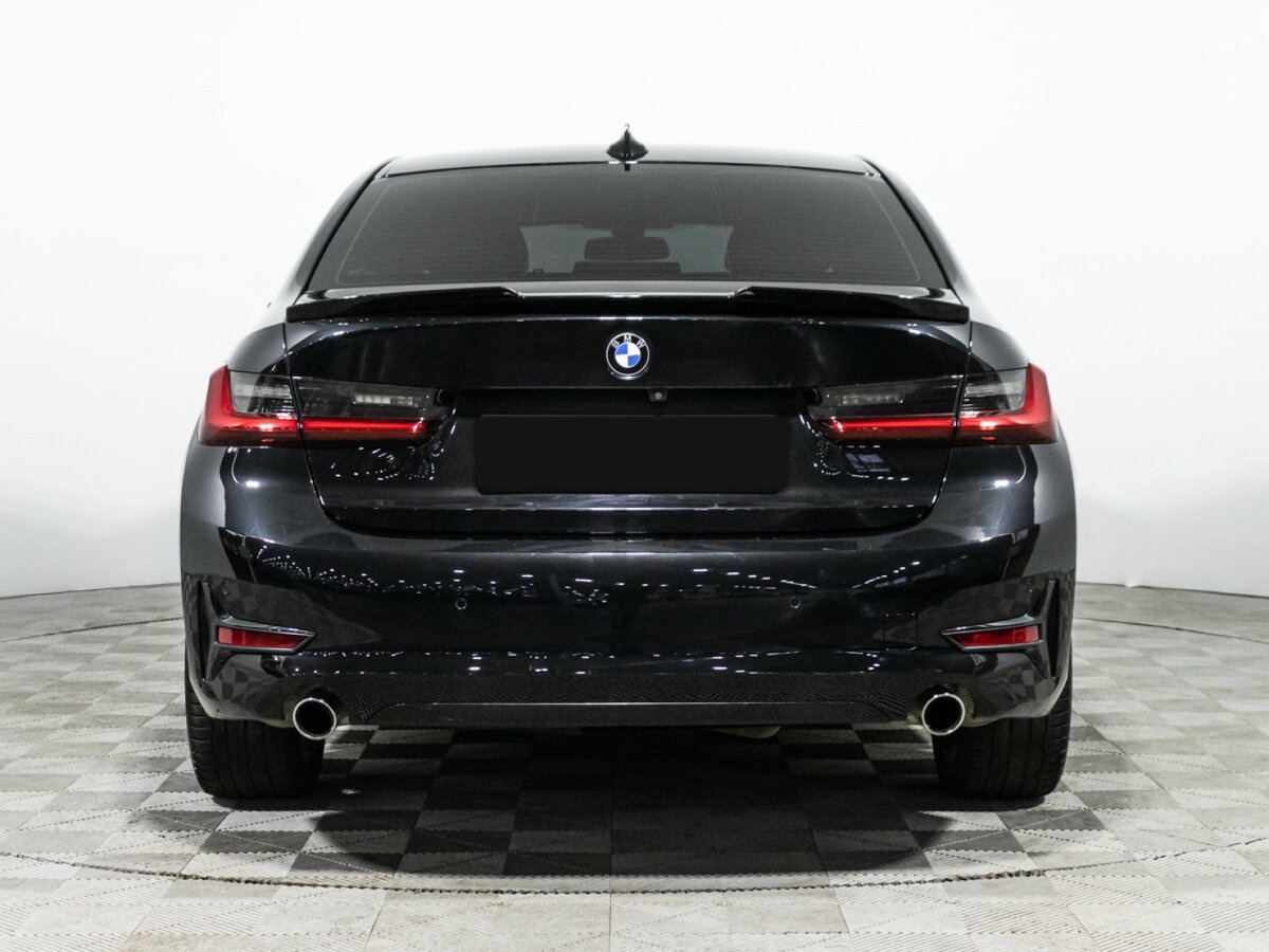 BMW 3 серии с пробегом — 2020 год. Фото: #5