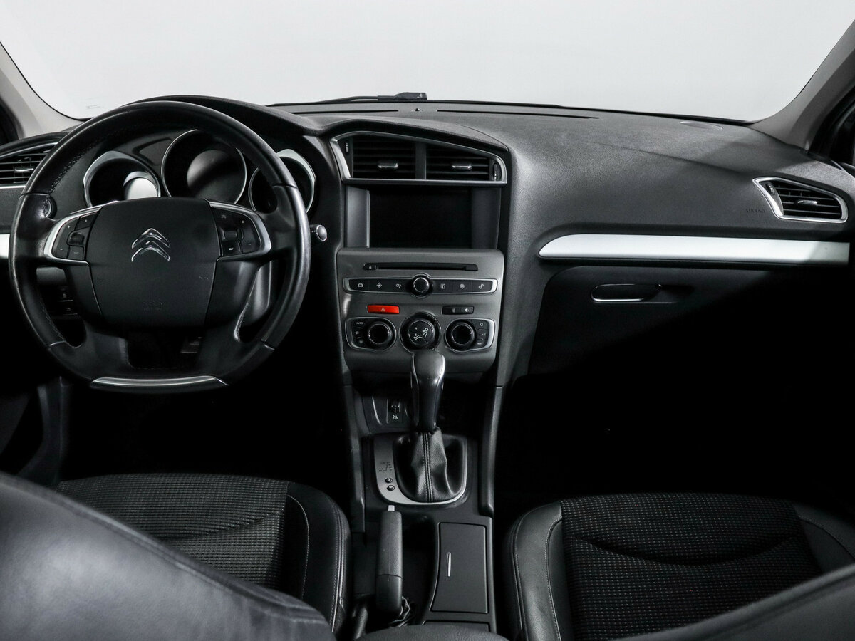 Citroen C4 с пробегом — 2016 год. Фото: #9