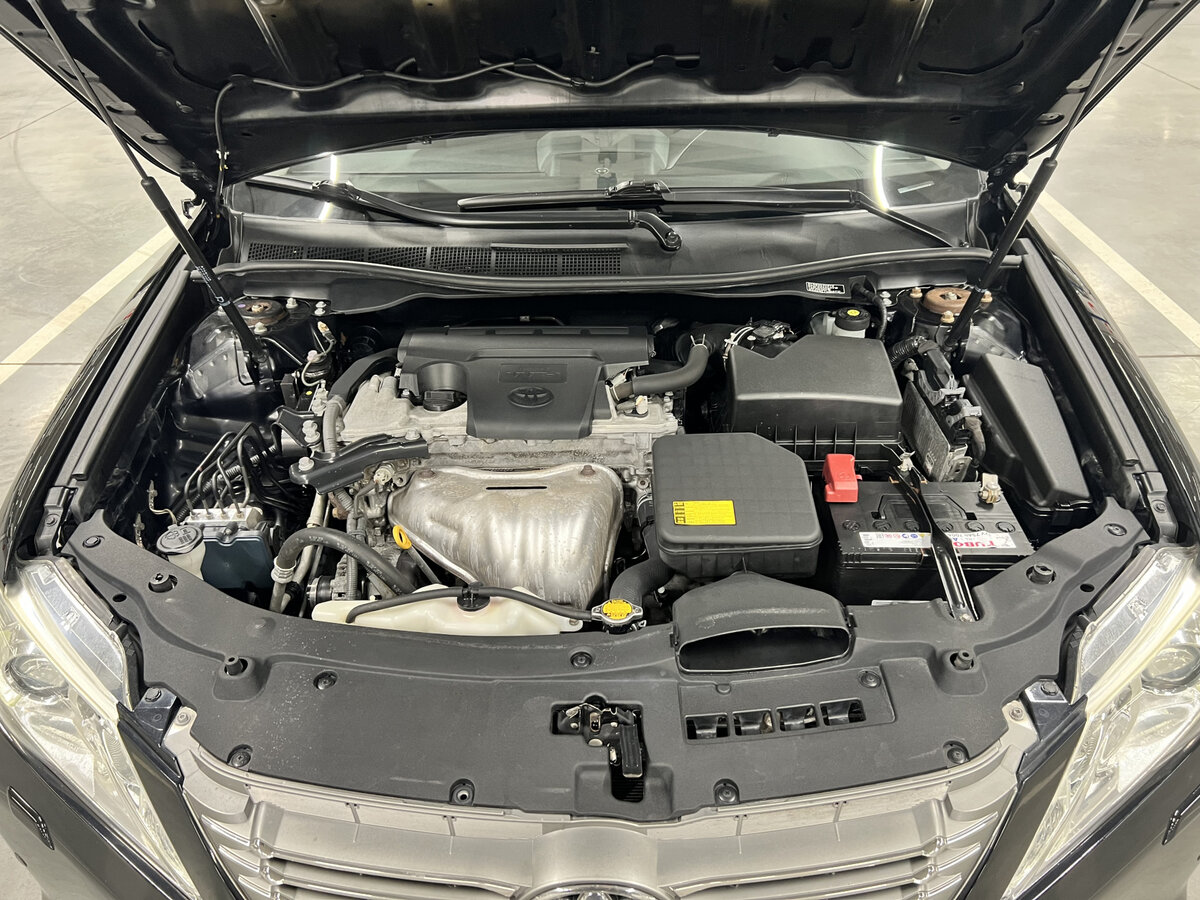 Toyota Camry с пробегом — 2013 год. Фото: #8