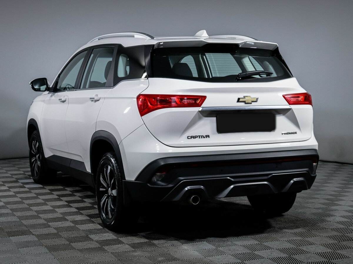 Chevrolet Captiva с пробегом — 2021 год. Фото: #6