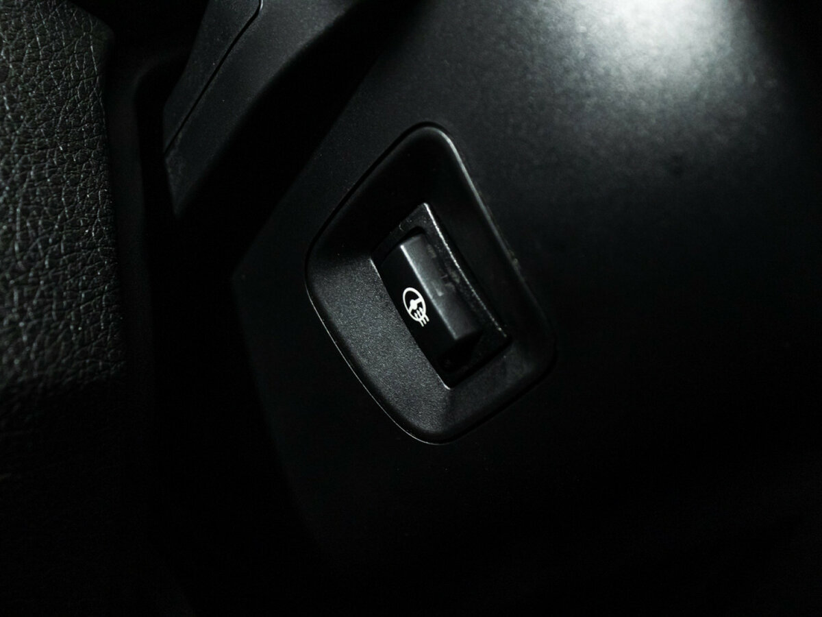 BMW 3 серии с пробегом — 2014 год. Фото: #16