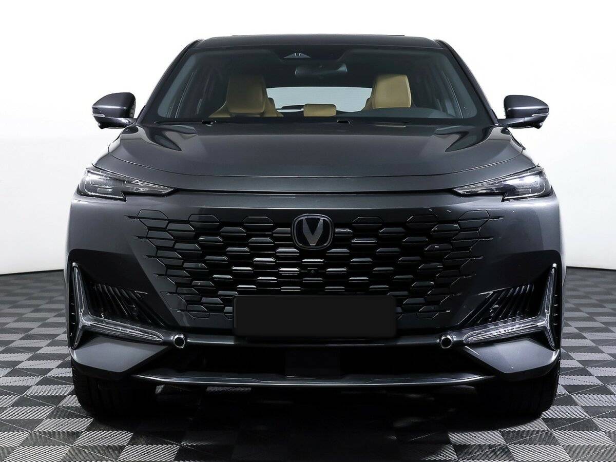 Changan UNI-K с пробегом — 2023 год. Фото: #1