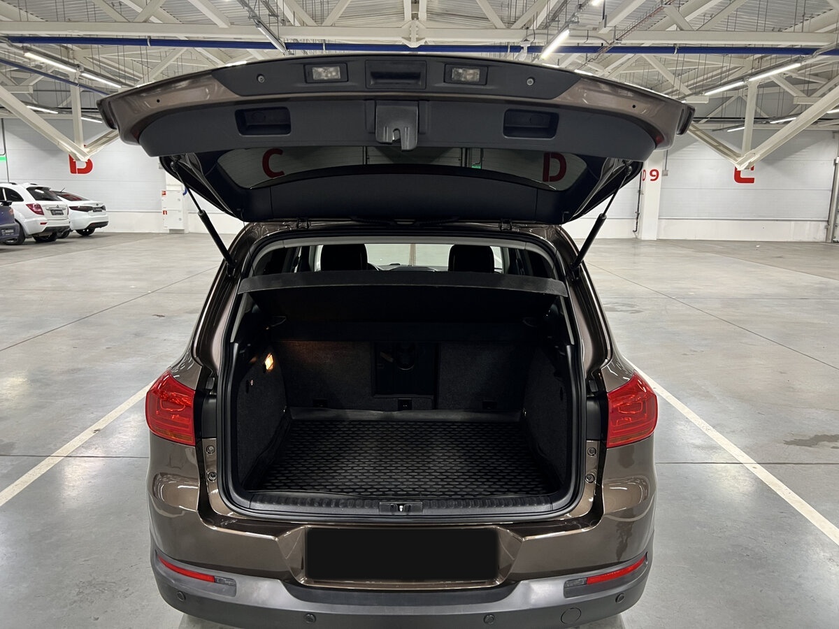 Volkswagen Tiguan с пробегом — 2014 год. Фото: #9