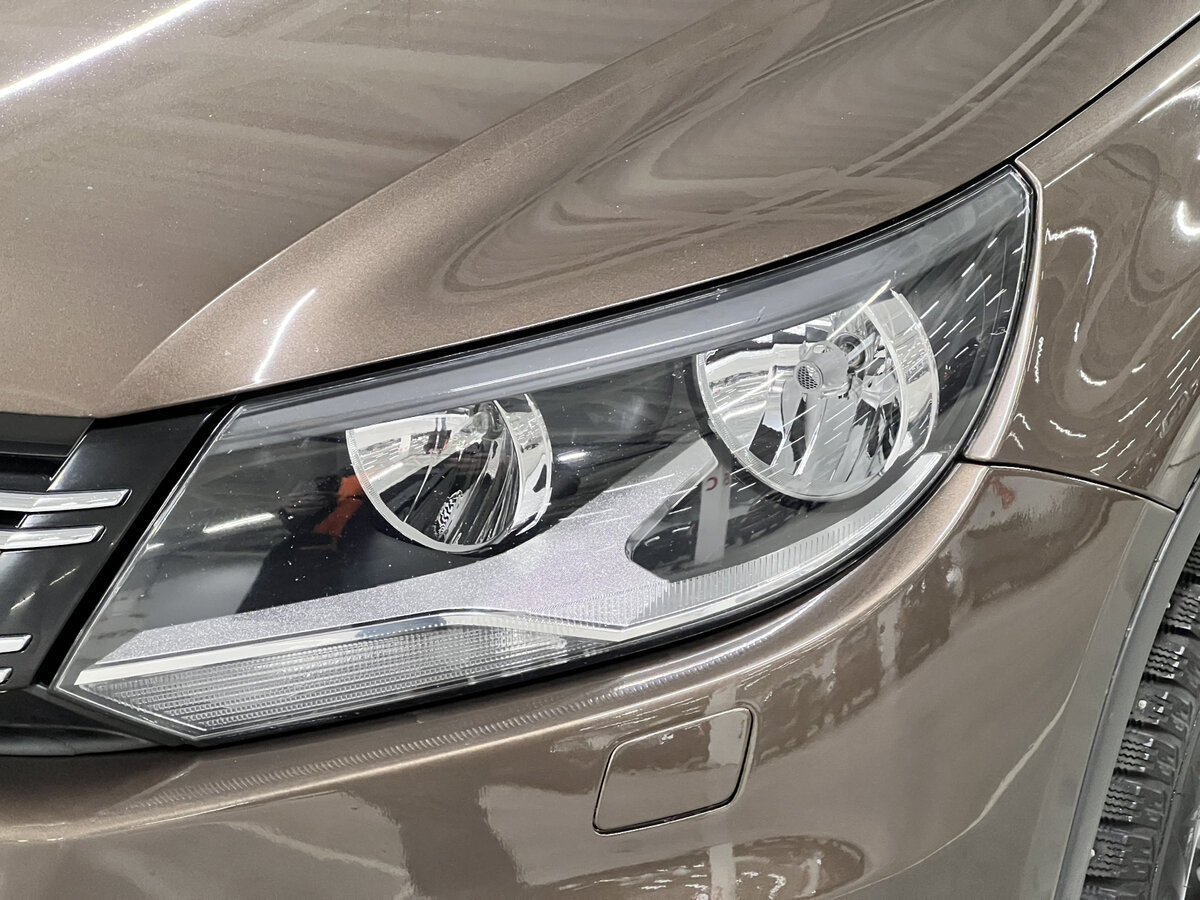 Volkswagen Tiguan с пробегом — 2014 год. Фото: #16