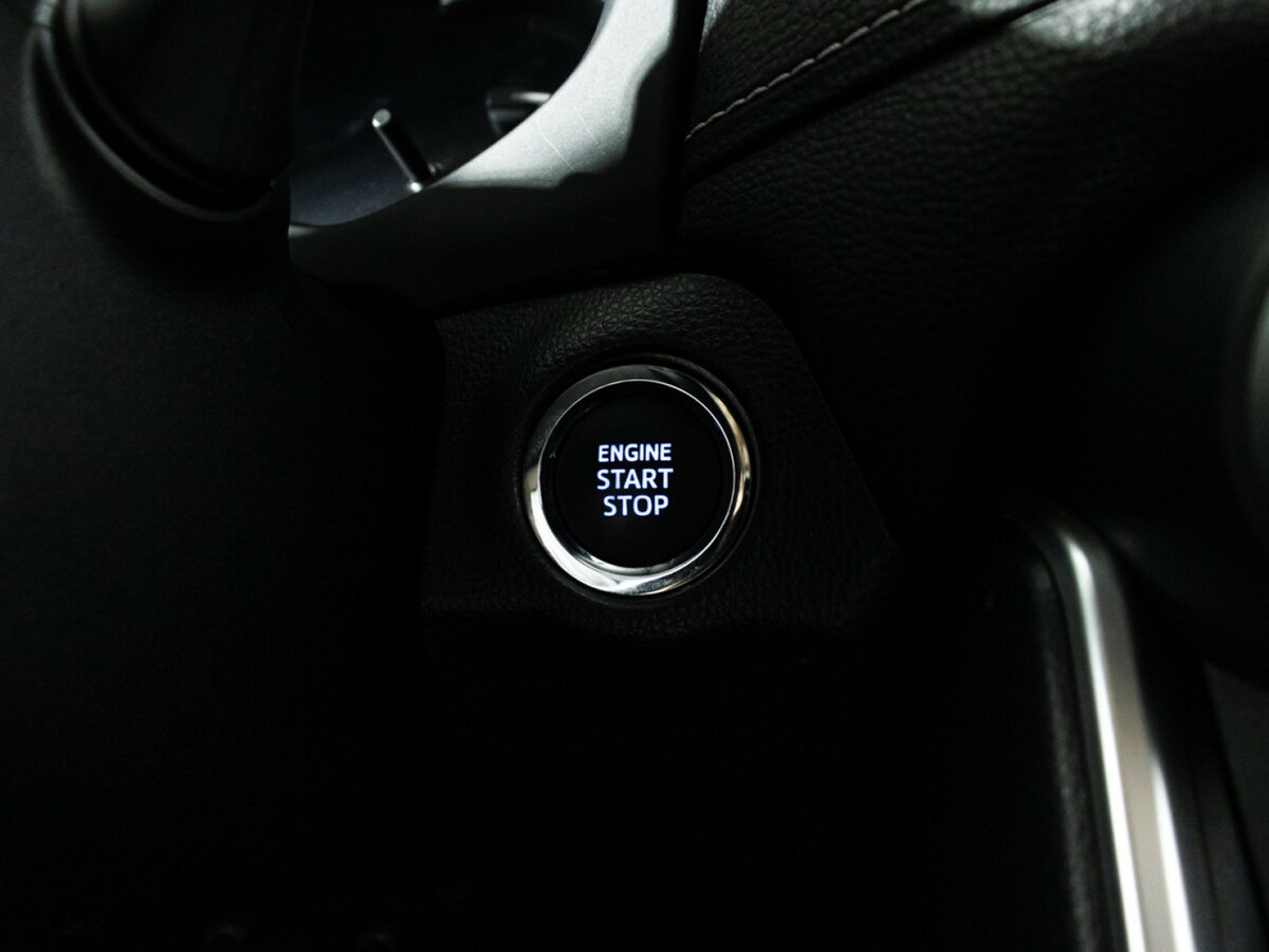 Toyota RAV4 с пробегом — 2019 год. Фото: #19