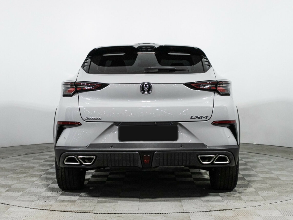 Changan UNI-T с пробегом — 2024 год. Фото: #5