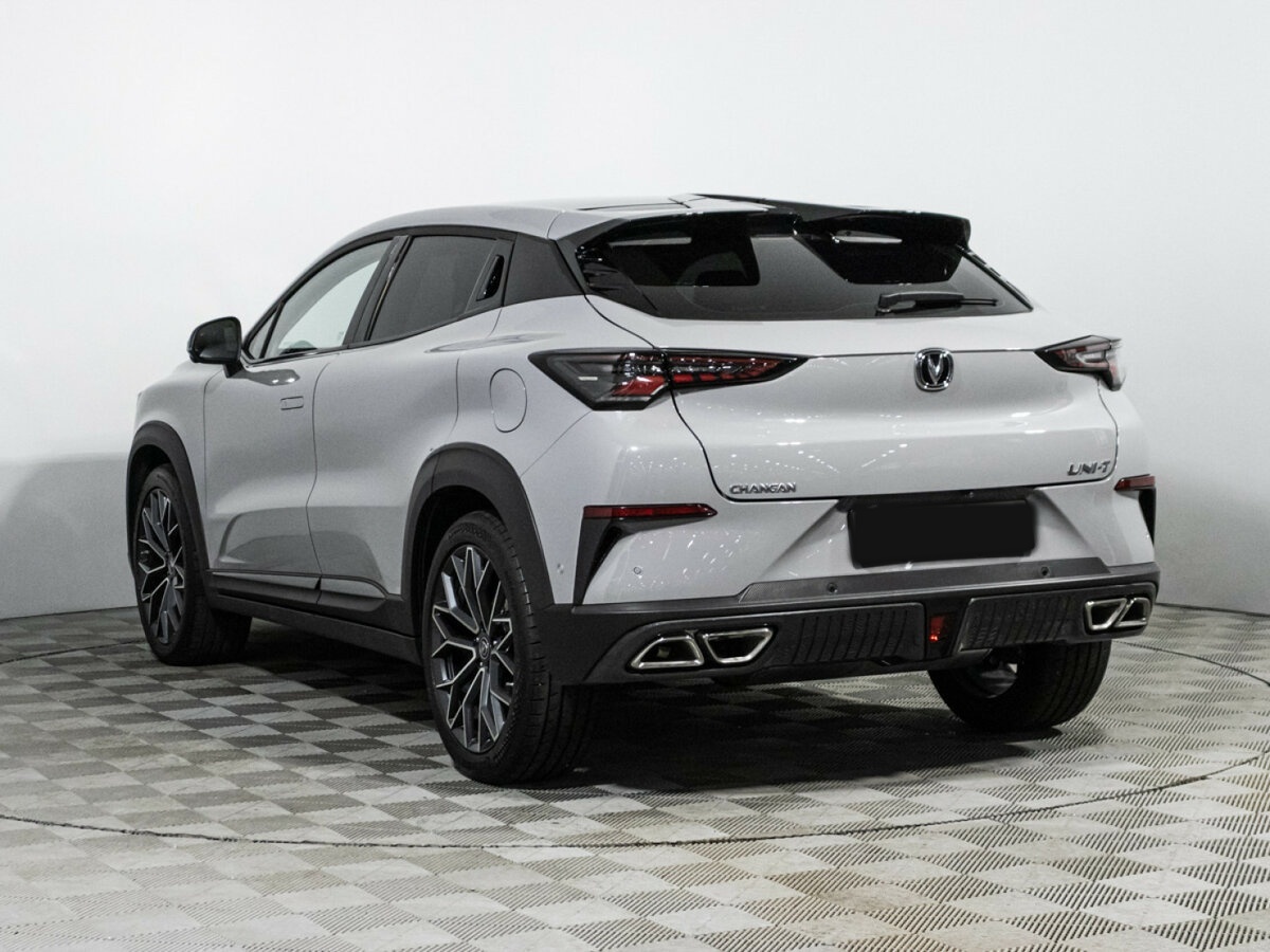 Changan UNI-T с пробегом — 2024 год. Фото: #6