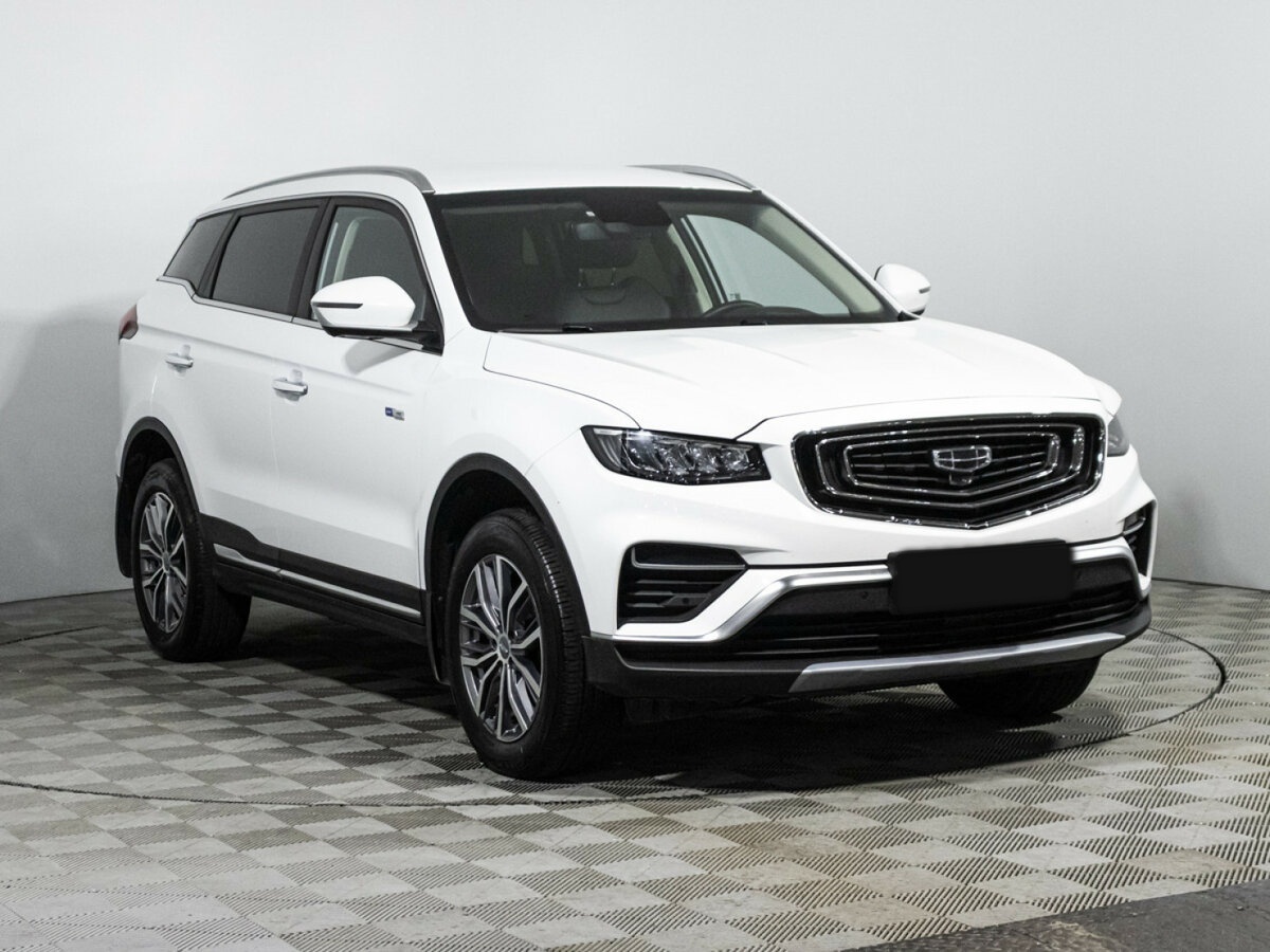 Geely Atlas Pro с пробегом — 2023 год. Фото: #2