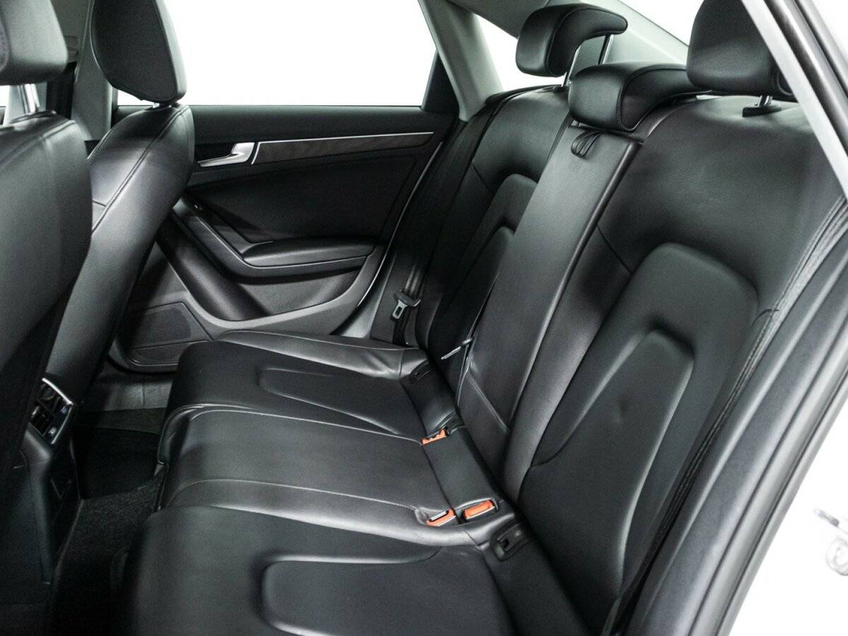 Audi A4 с пробегом — 2015 год. Фото: #9
