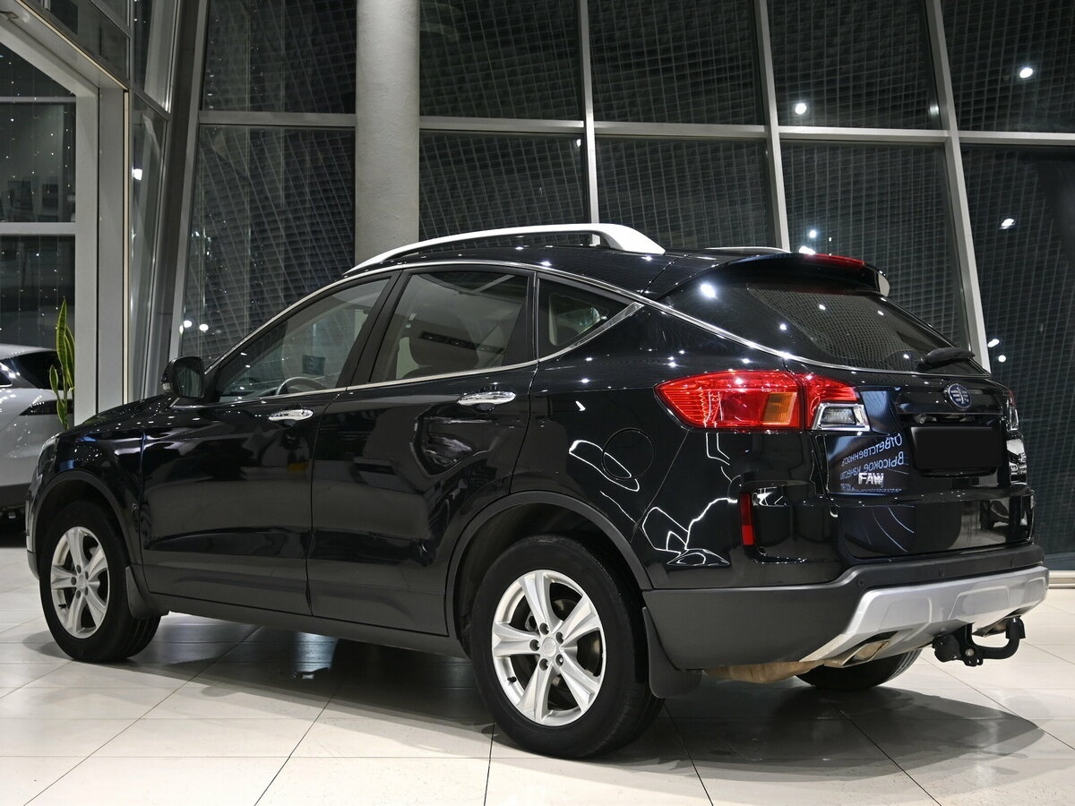 FAW Besturn X80 с пробегом — 2017 год. Фото: #2