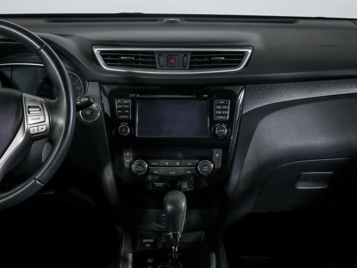 Nissan X-Trail с пробегом — 2015 год. Фото: #12