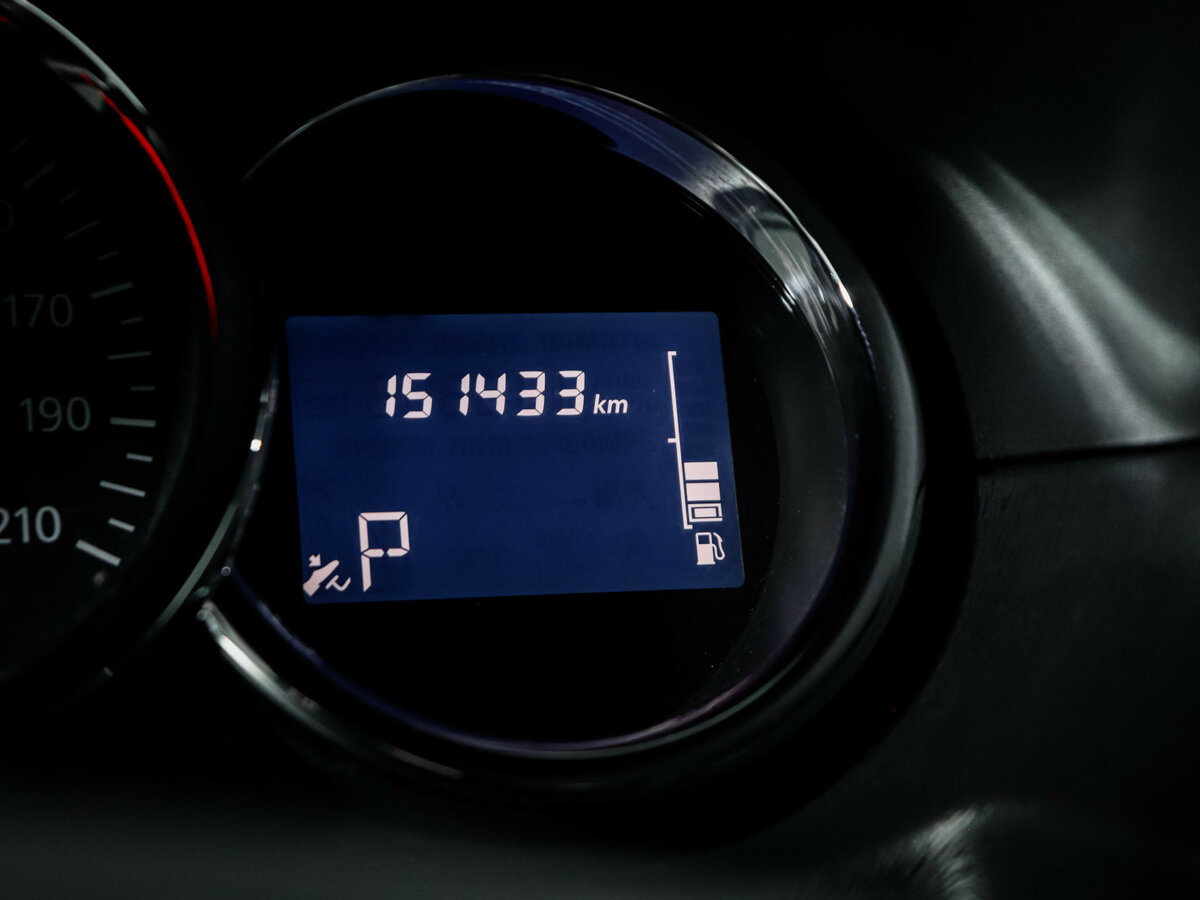 Nissan Terrano с пробегом — 2017 год. Фото: #10