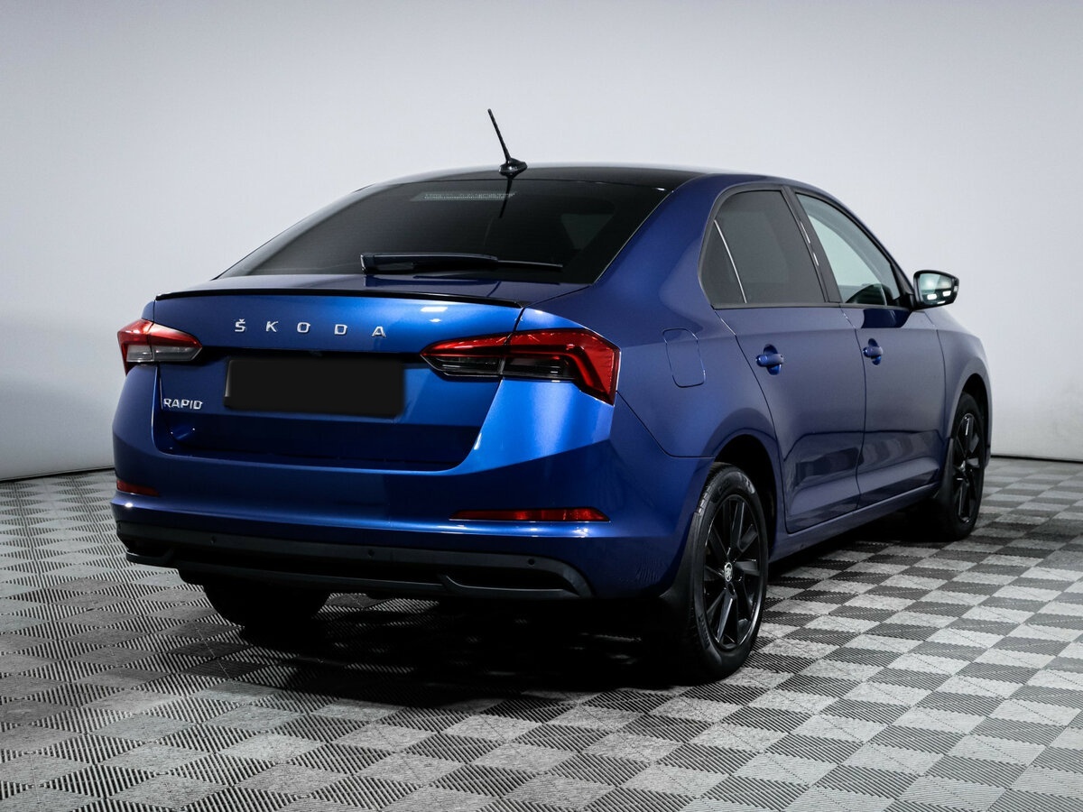Skoda Rapid с пробегом — 2021 год. Фото: #3