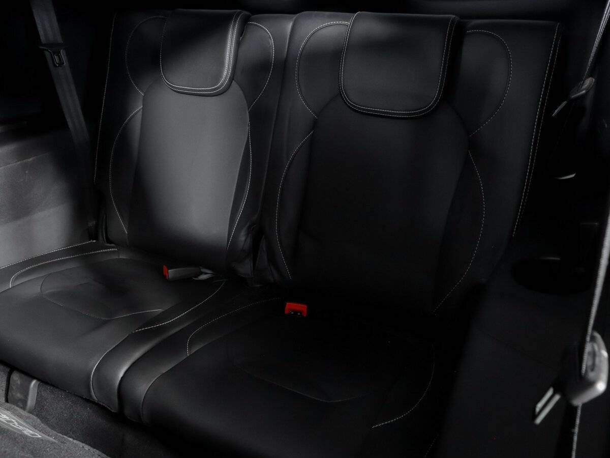 Chevrolet Captiva с пробегом — 2022 год. Фото: #17