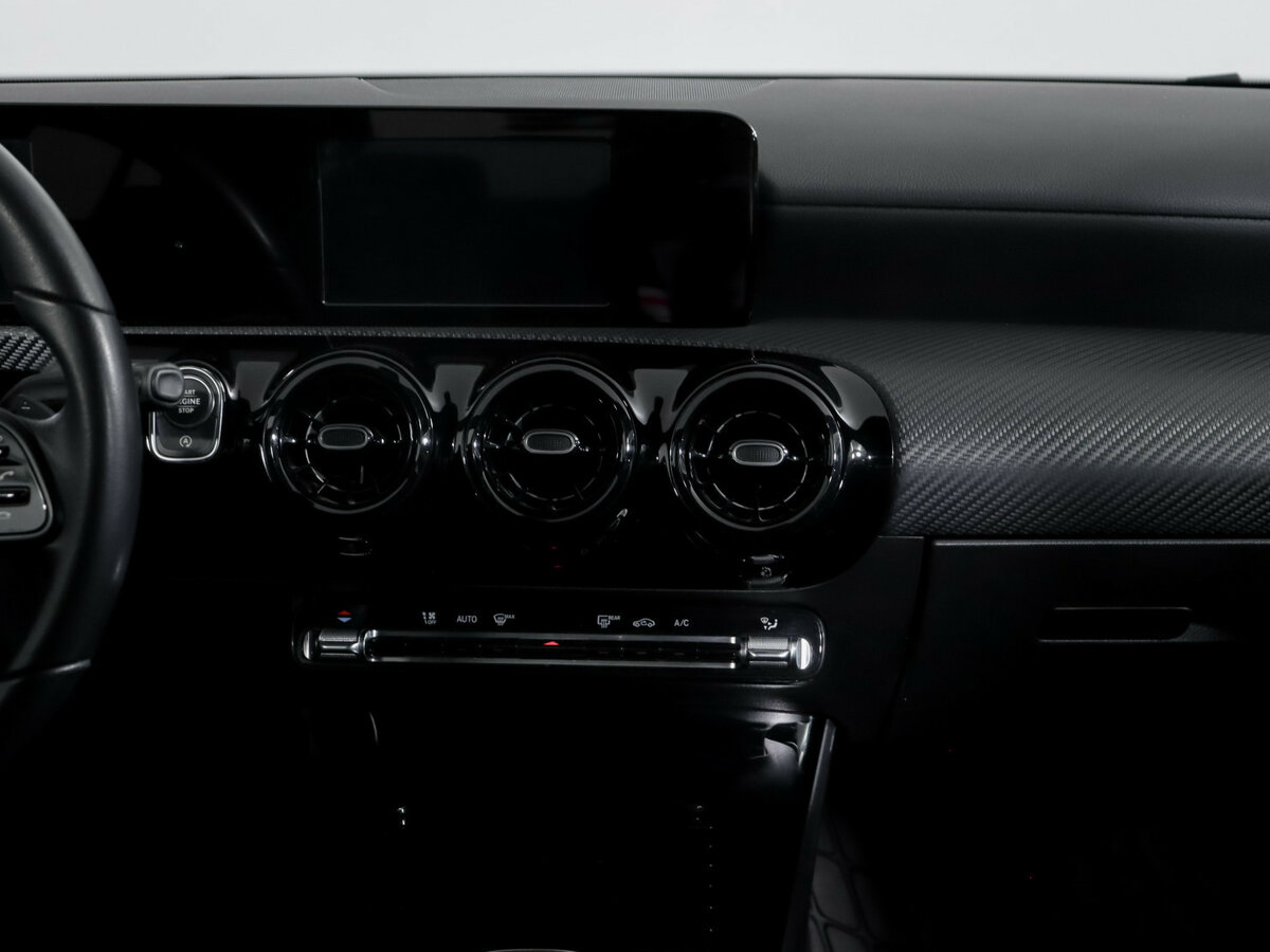 Mercedes-Benz A-Класс с пробегом — 2019 год. Фото: #9