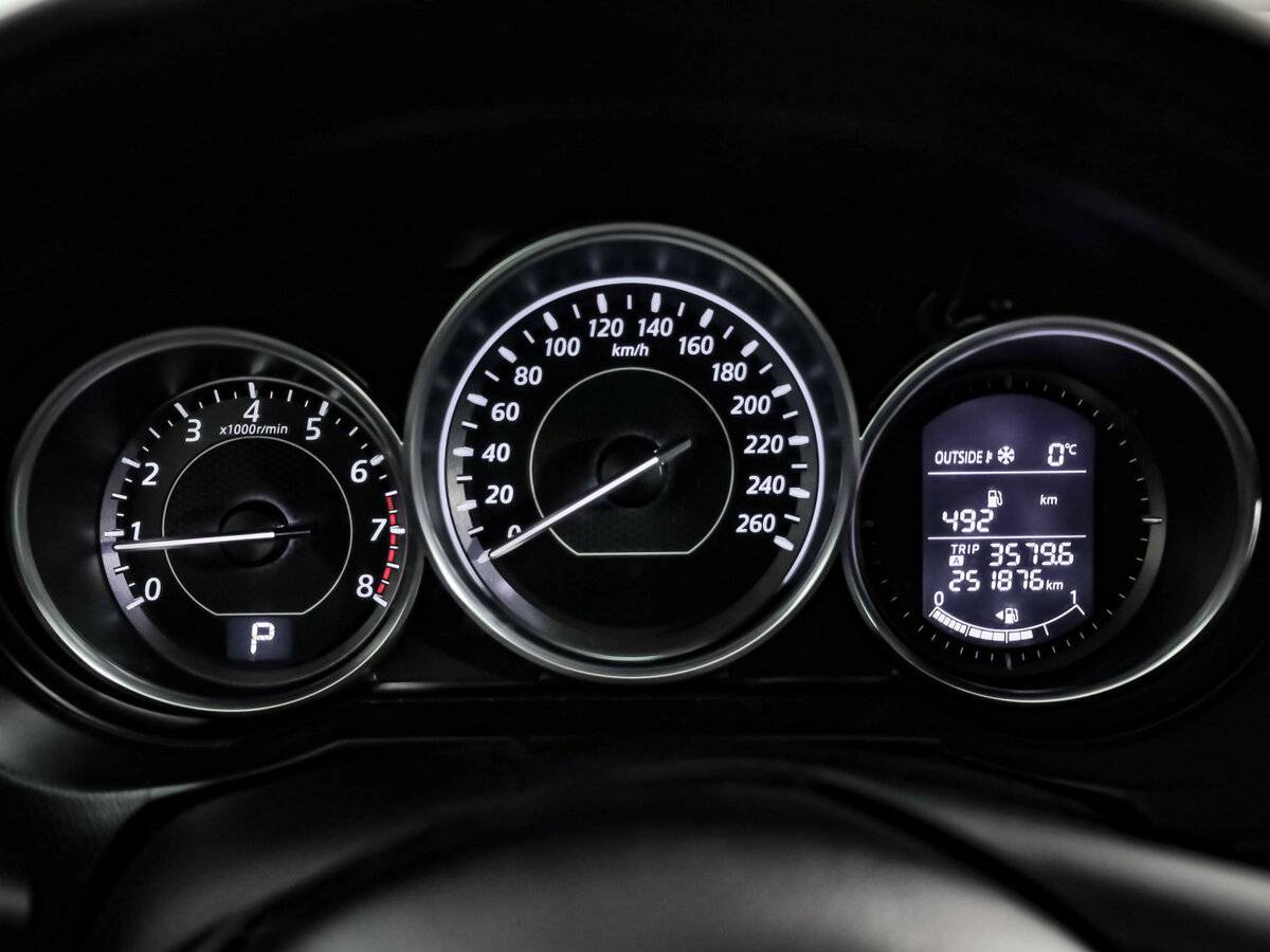 Mazda 6 с пробегом — 2012 год. Фото: #10