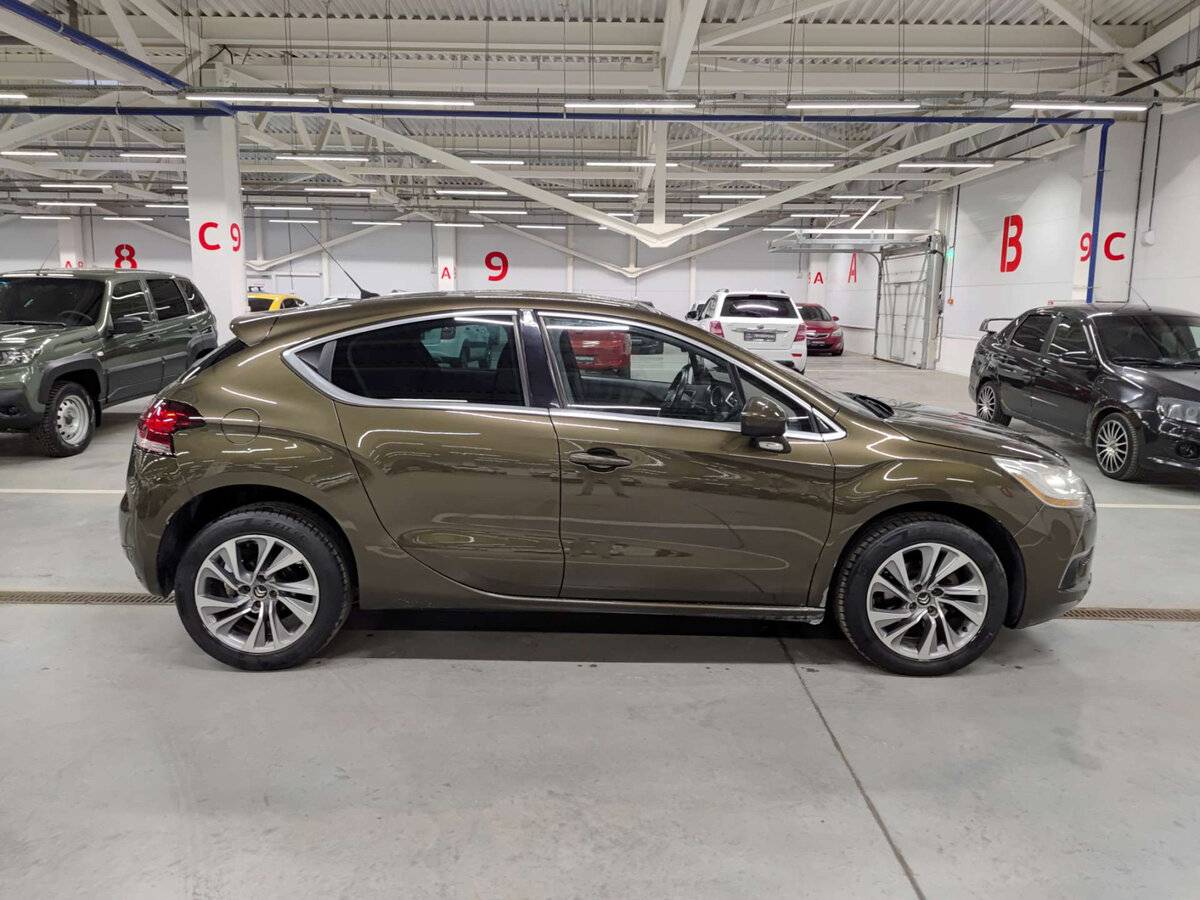 Citroen DS4 с пробегом — 2012 год. Фото: #3