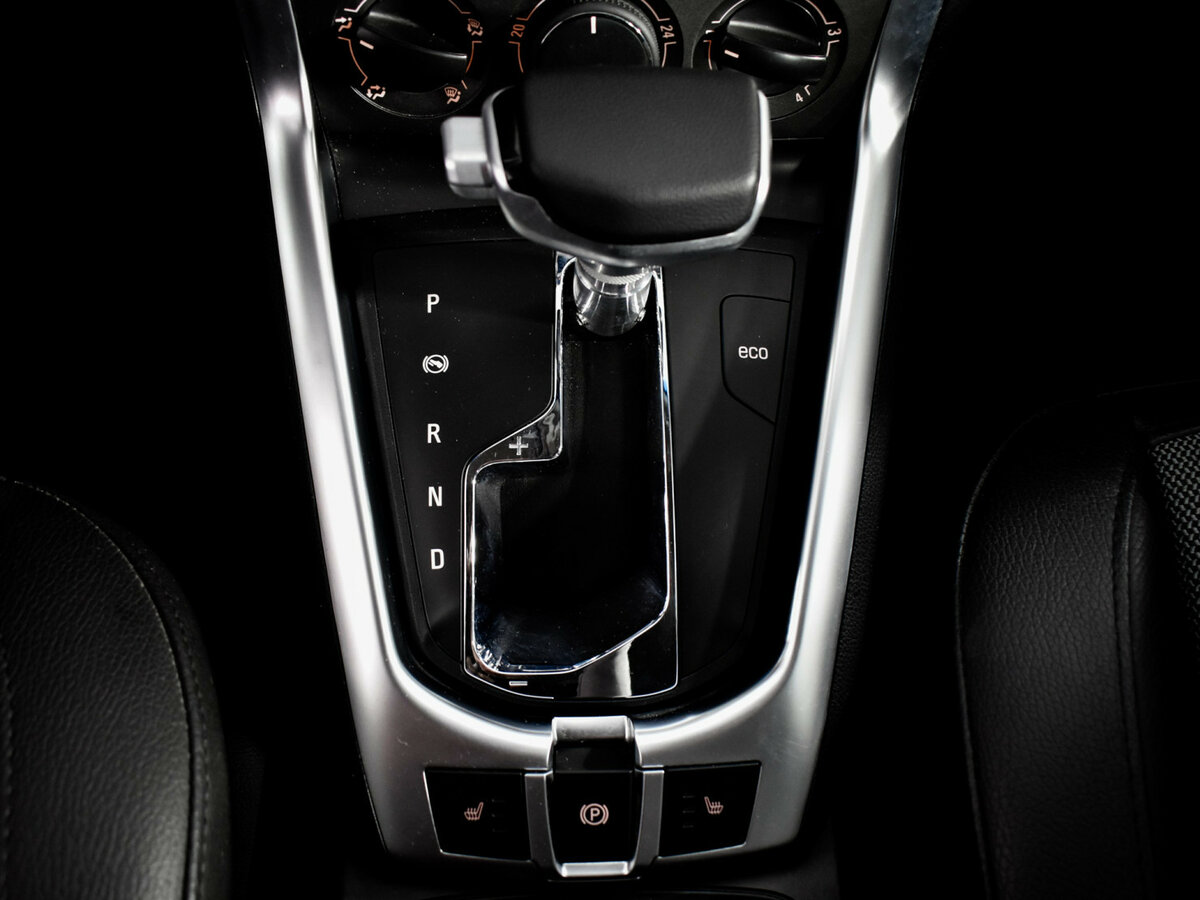 Opel Antara с пробегом — 2013 год. Фото: #16