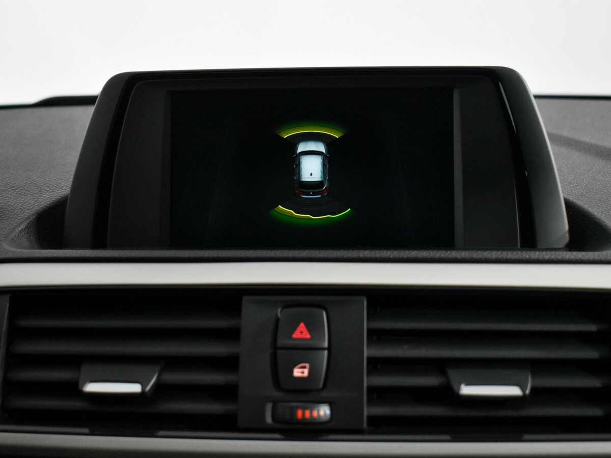 BMW 1 серии с пробегом — 2018 год. Фото: #15