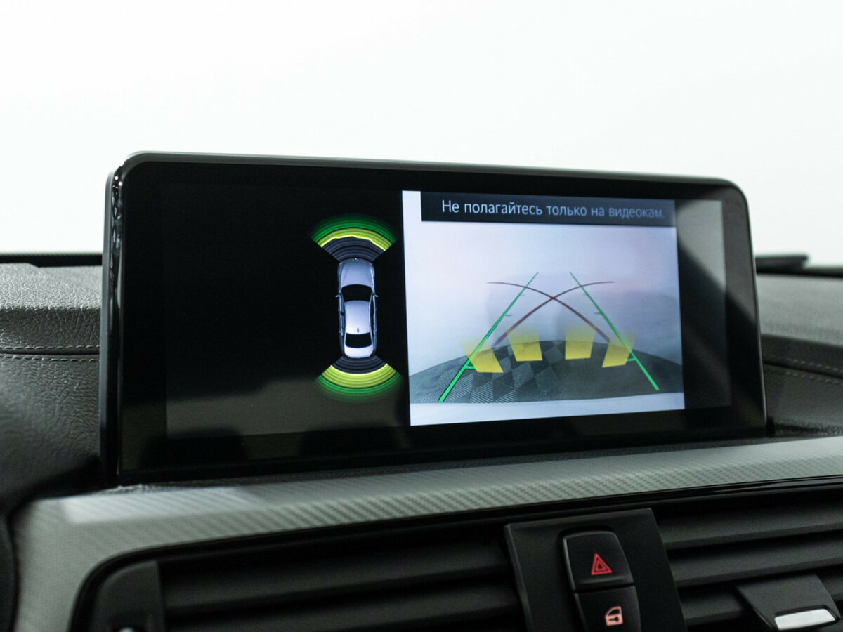 BMW 3 серии с пробегом — 2018 год. Фото: #13