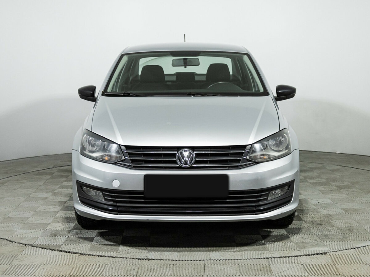 Volkswagen Polo с пробегом — 2017 год. Фото: #1
