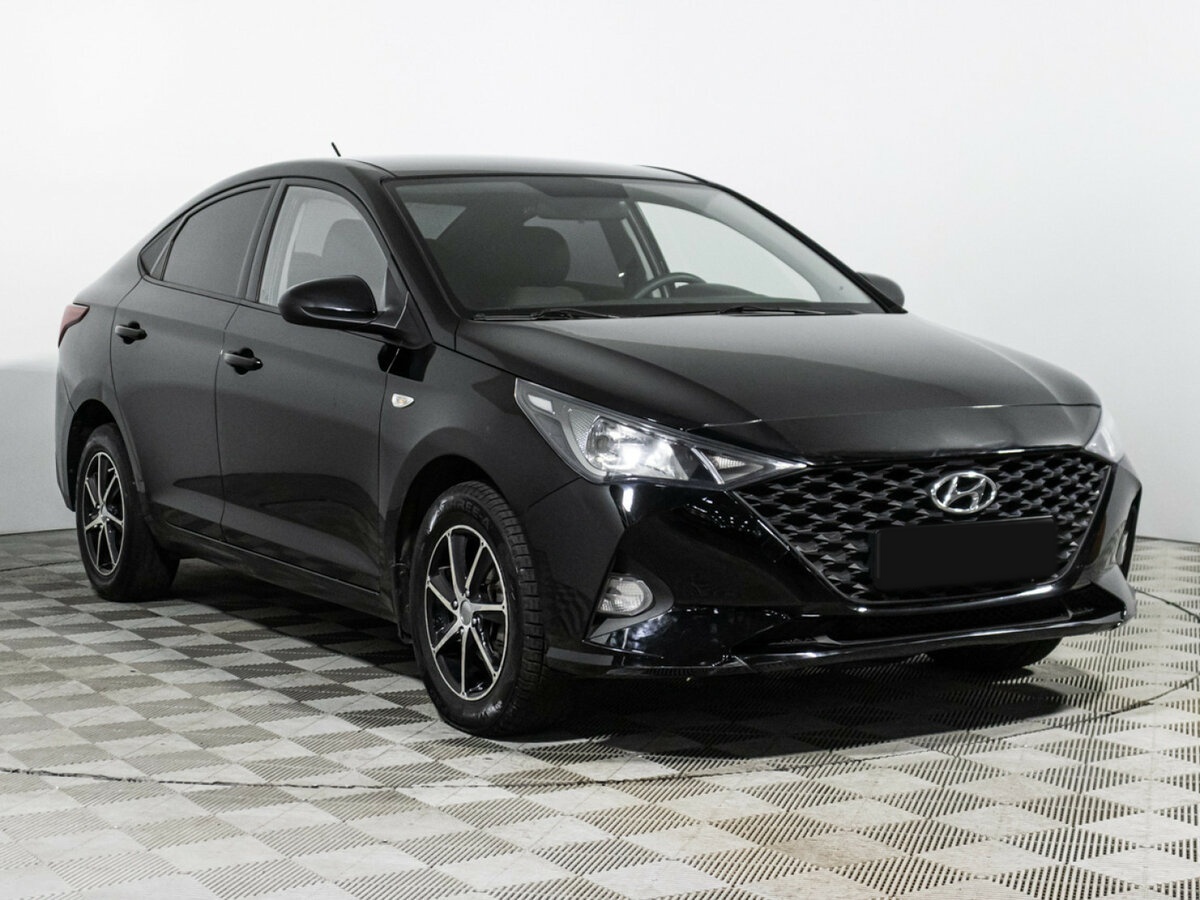 Hyundai Solaris с пробегом — 2020 год. Фото: #2